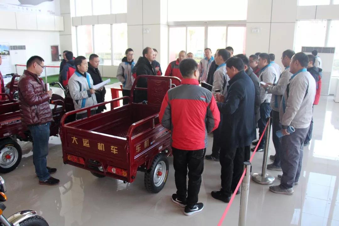 公司召開廠商聯(lián)動(dòng)產(chǎn)品改進(jìn)改型評審會